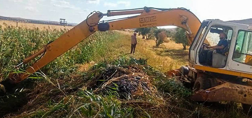 Clearing the Ba'rin River channel—after a 15-year hiatus—to protect agricultural land and restore natural flow in Hama Governorate